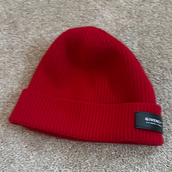 Givenchy Red Wool and Cashmere Beanie - Picture 4 of 7
